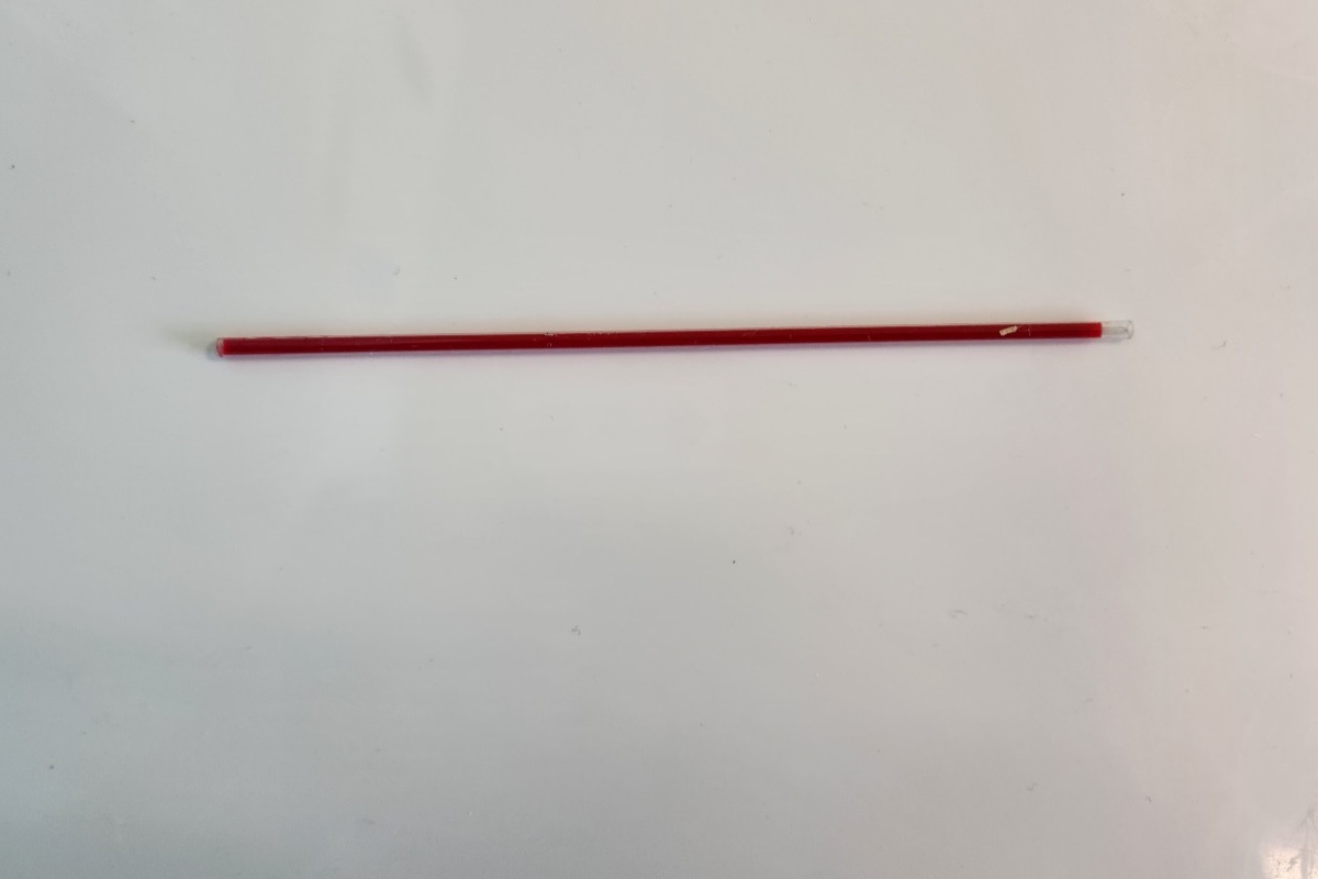 A correctly filled capillary blood sample tube