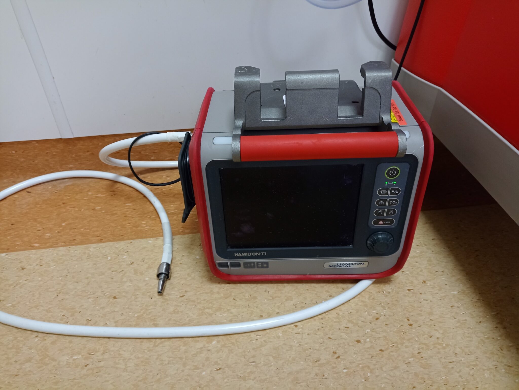 Portable ventilator for patient transfer